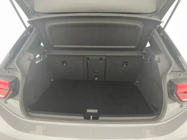 Volkswagen Id.3 view 7