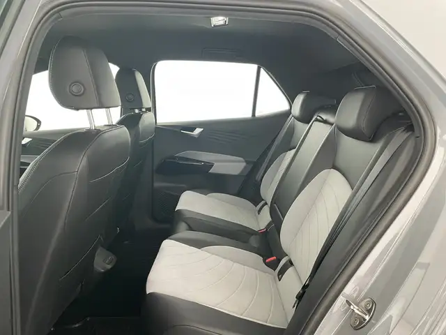 Volkswagen Id.3 view 11