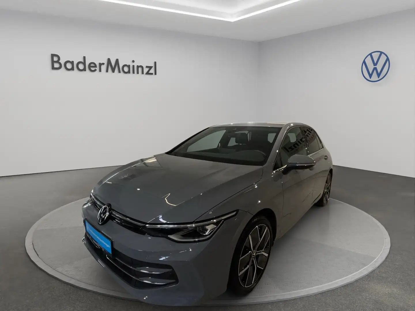 Volkswagen Golf 1.5eTSI Navi LED AHK Memory SHZ Edition 50 Grau - 1