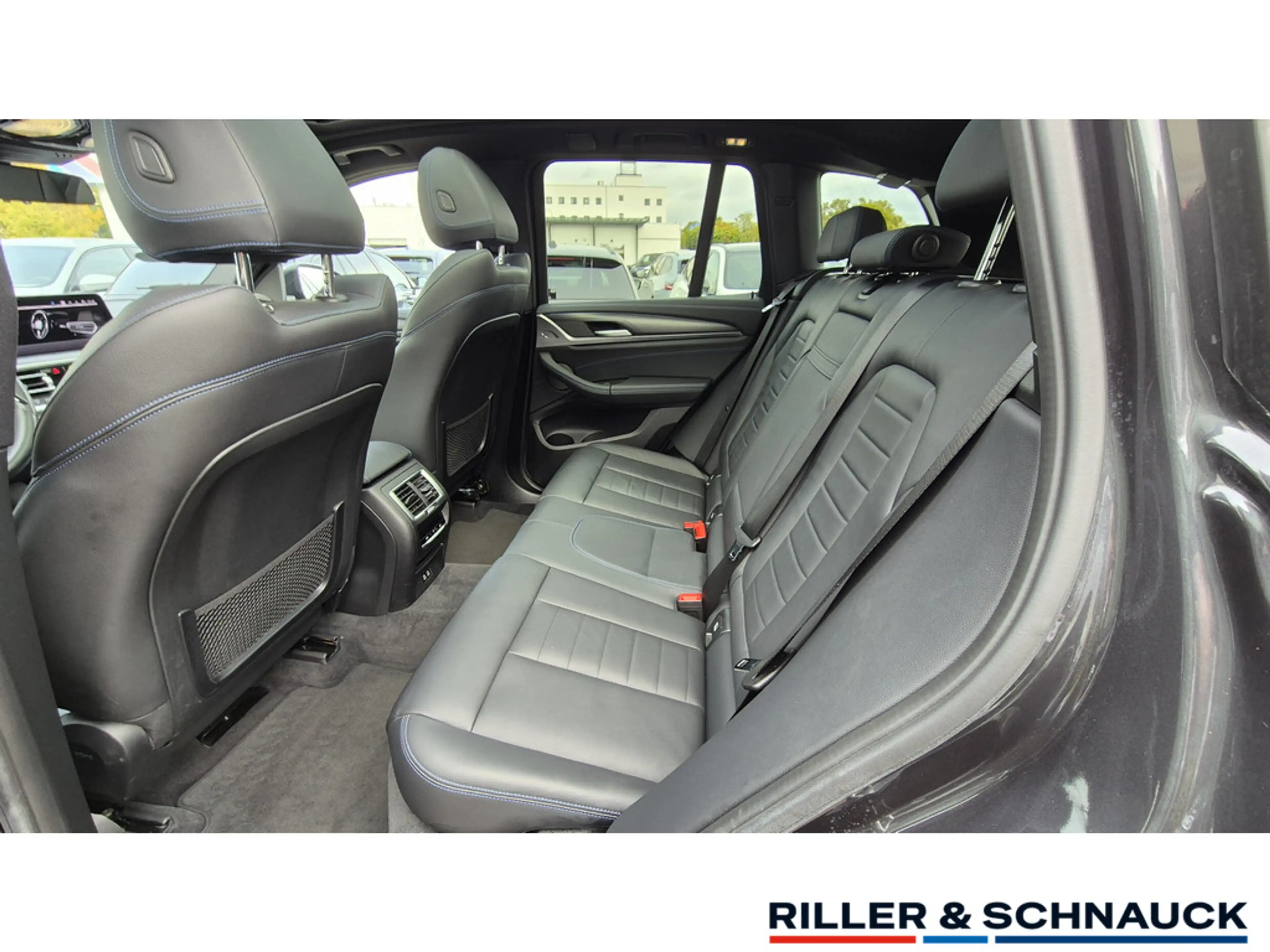 BMW iX3 M-Sport 20 ZOLL+PANO+HUD+ACC+360°KAM — photo 16