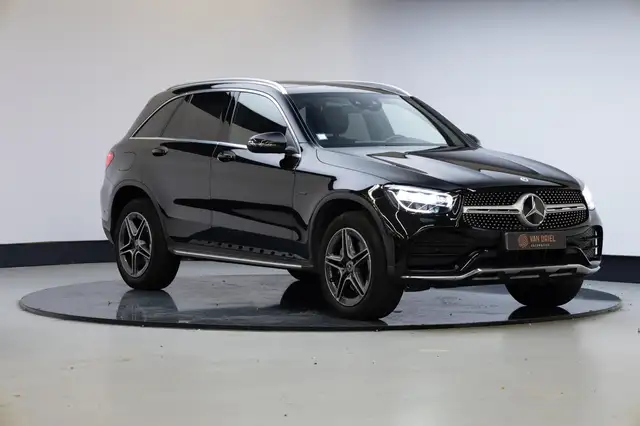 Mercedes-Benz GLC 300 300e 4MATIC Business Solution AMG | Panoramadak |