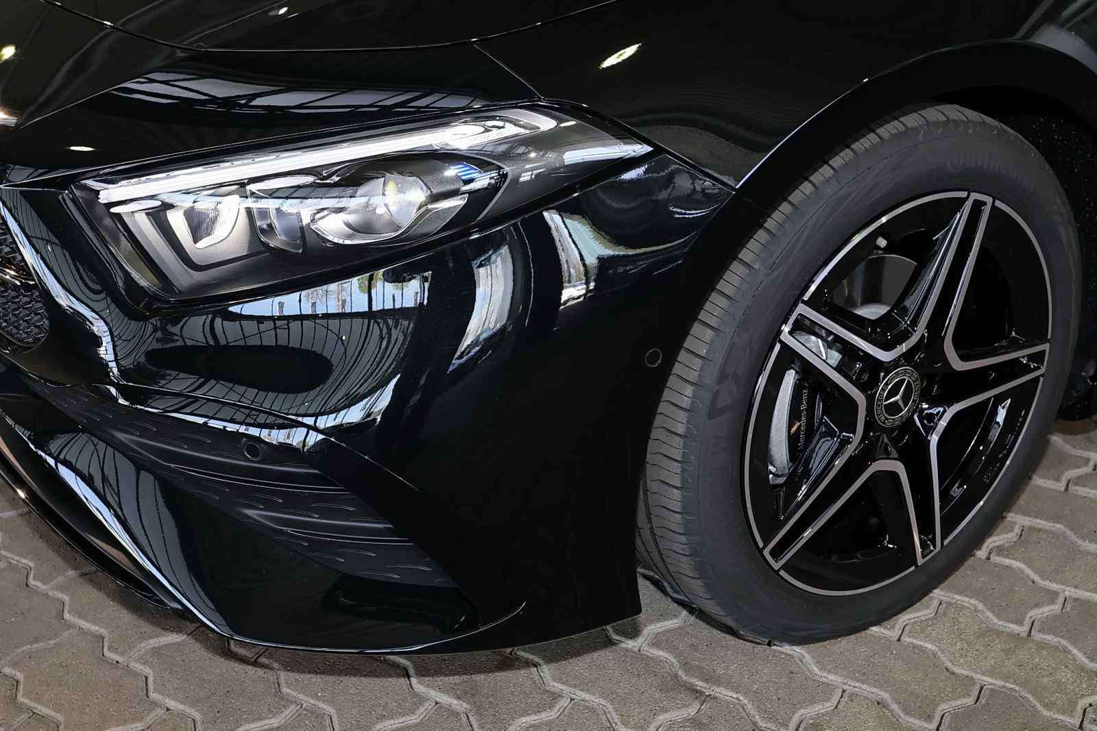 Mercedes-Benz A 200