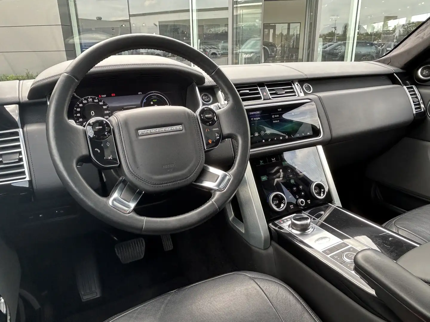Land Rover Range Rover P400e 404pk AWD Autobiography | Nieuw door ons gel Noir - 2