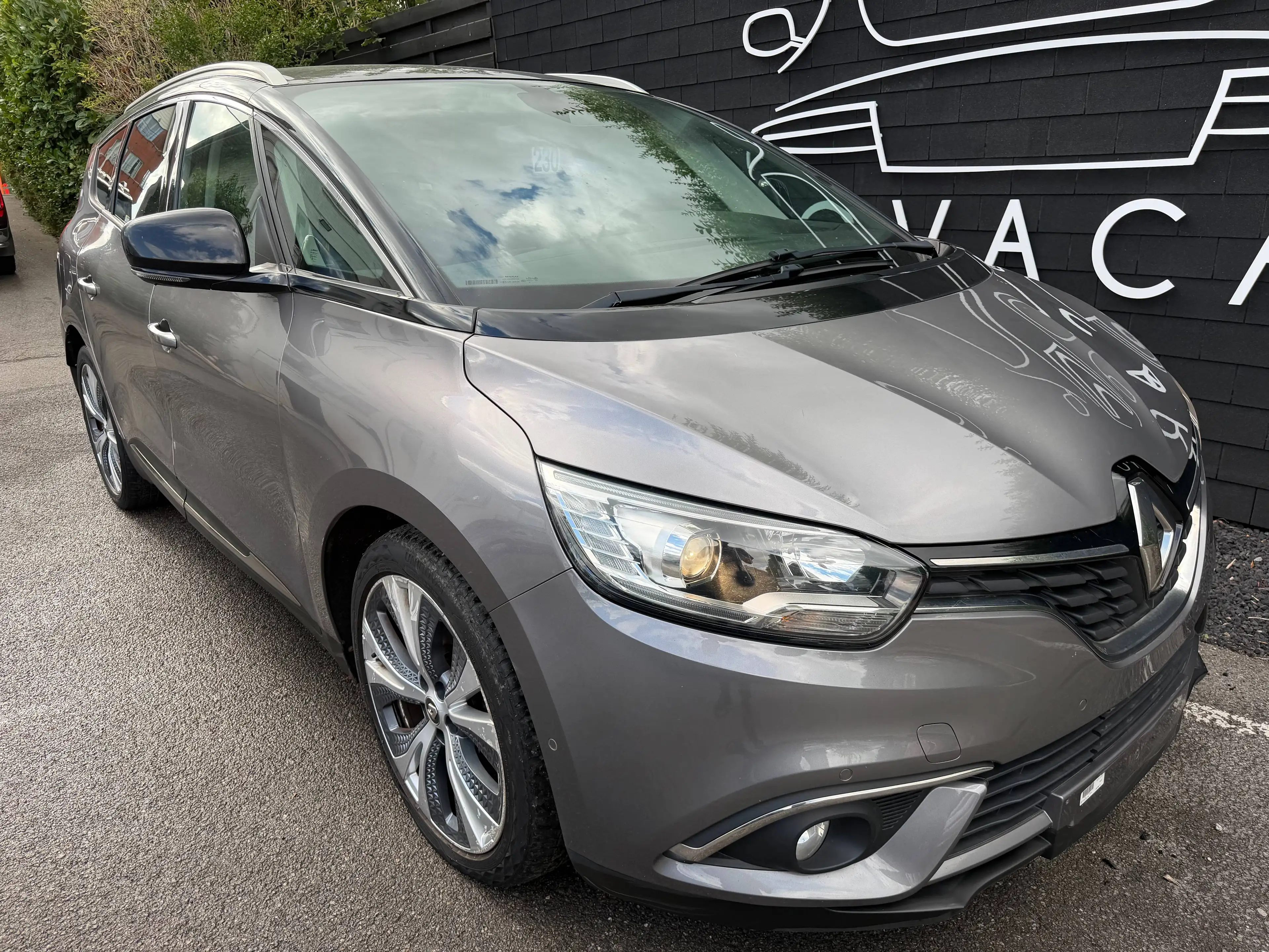 Renault Grand Scenic 1.33 TCe+BOITE AUTO+NAVI+CAMERA+AIRCO+7 PLACES+E6B — photo 7