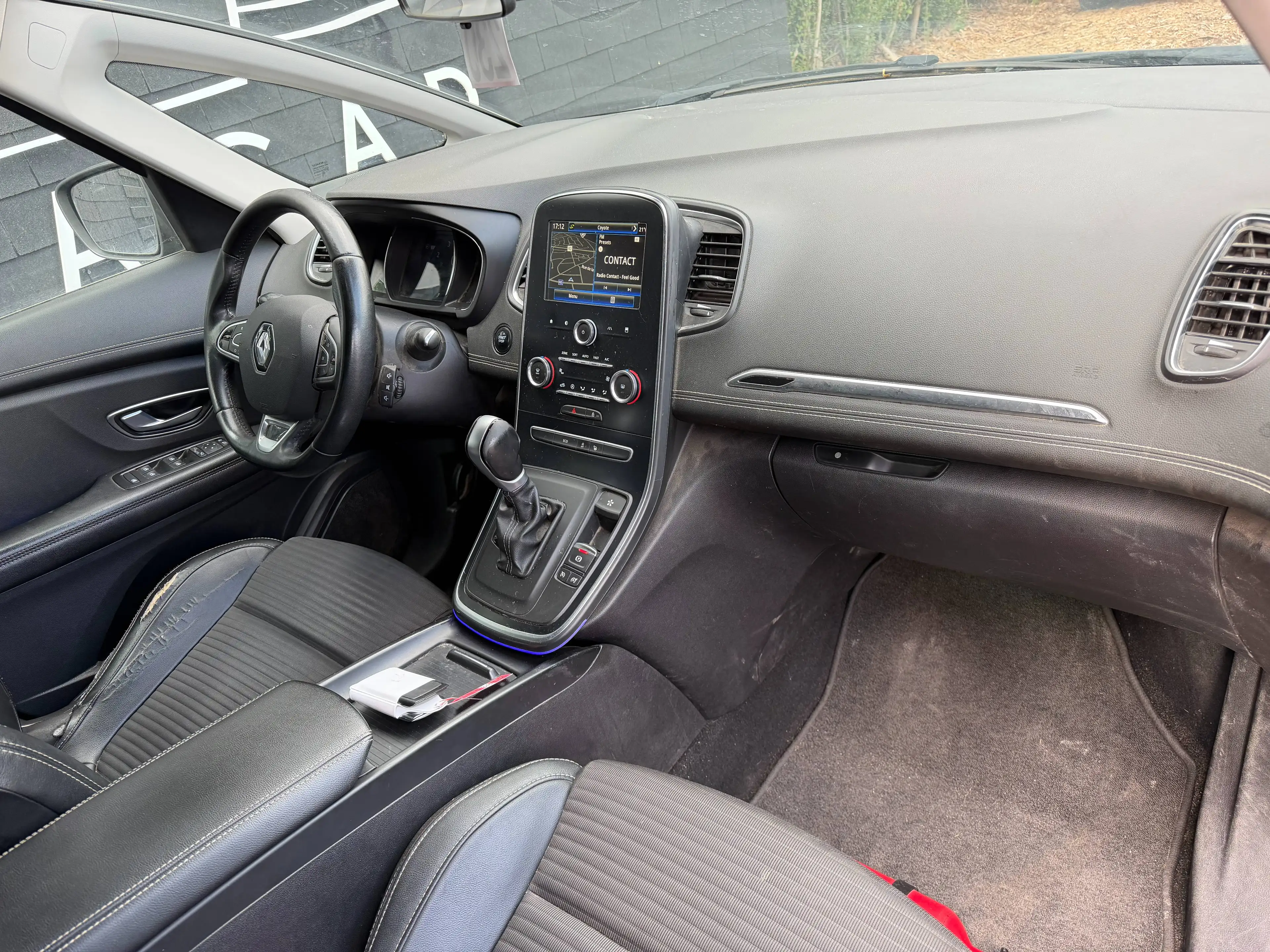 Renault Grand Scenic 1.33 TCe+BOITE AUTO+NAVI+CAMERA+AIRCO+7 PLACES+E6B — photo 10