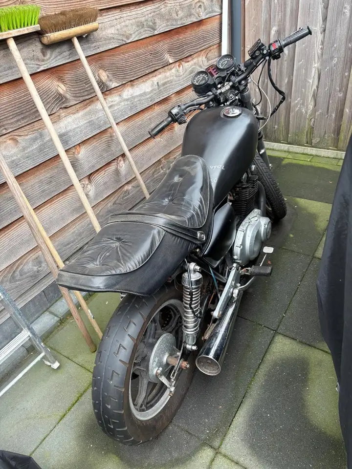 Suzuki GS 450