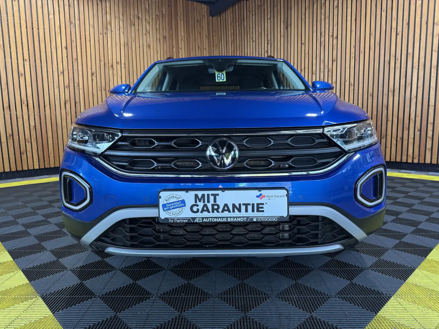 Volkswagen T-Roc 1,5 TSI Life *Navi*LED*Virtual*ACC*App Blau - 2