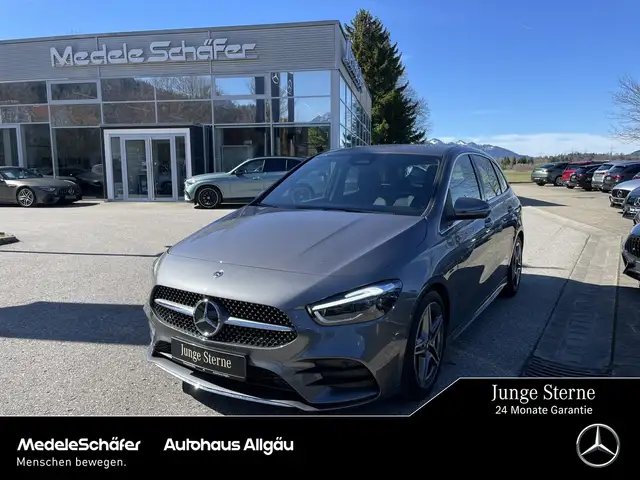 Mercedes-Benz B 220 B 220 d AMG Premium 18" Multibeam Soundsystem LED