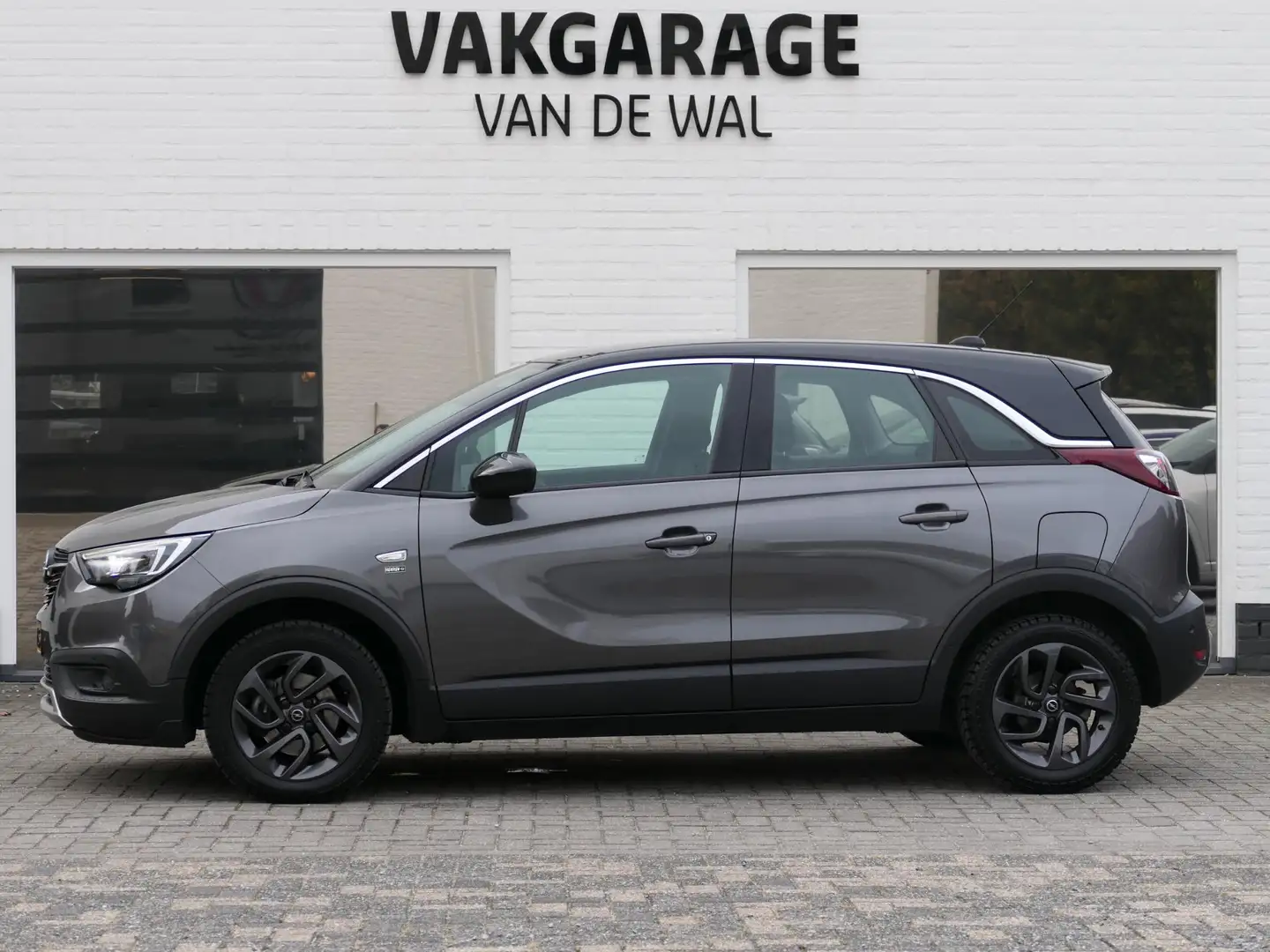 Opel Crossland X 1.2 Turbo Innovation | Achteruitrijcamera | Apple- Grau - 2