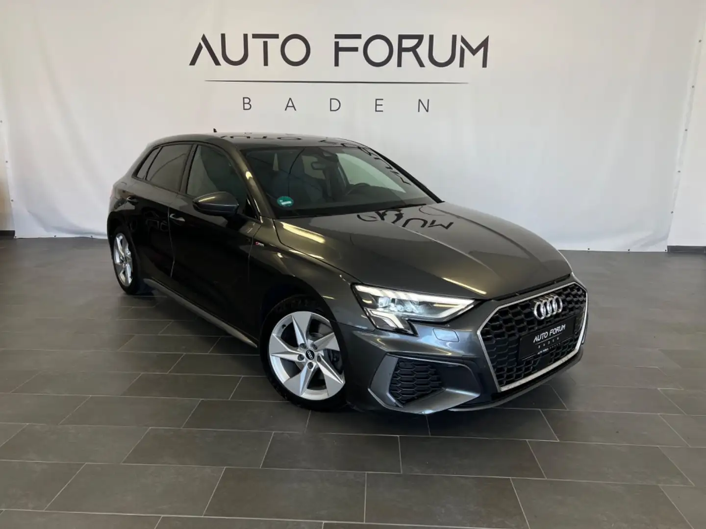 Audi A3 Sportback 35TDI 3xS-line*Lane*LED*SportSitze* Gris - 1