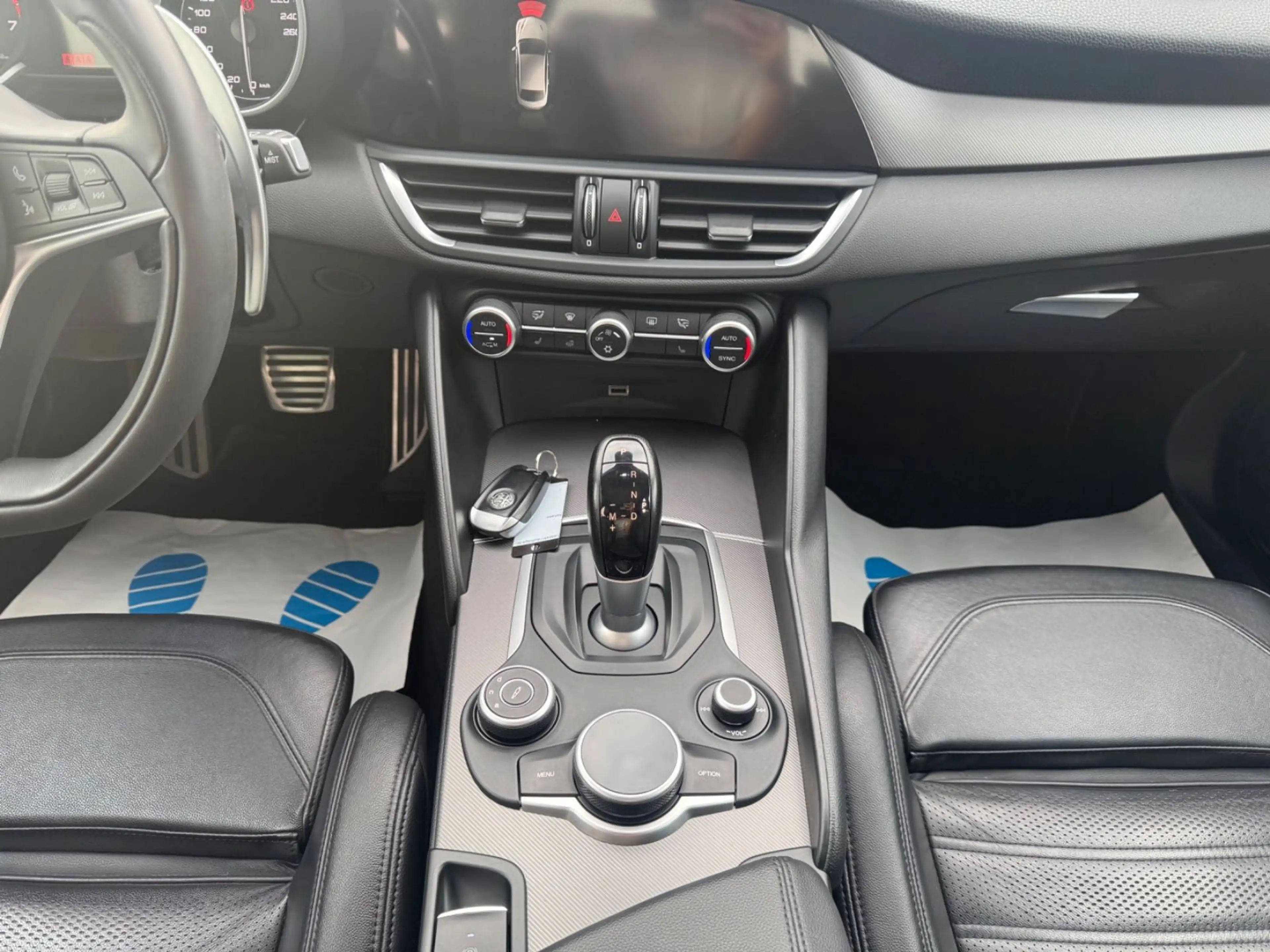 Alfa Romeo Giulia Veloce Q4 — photo 13