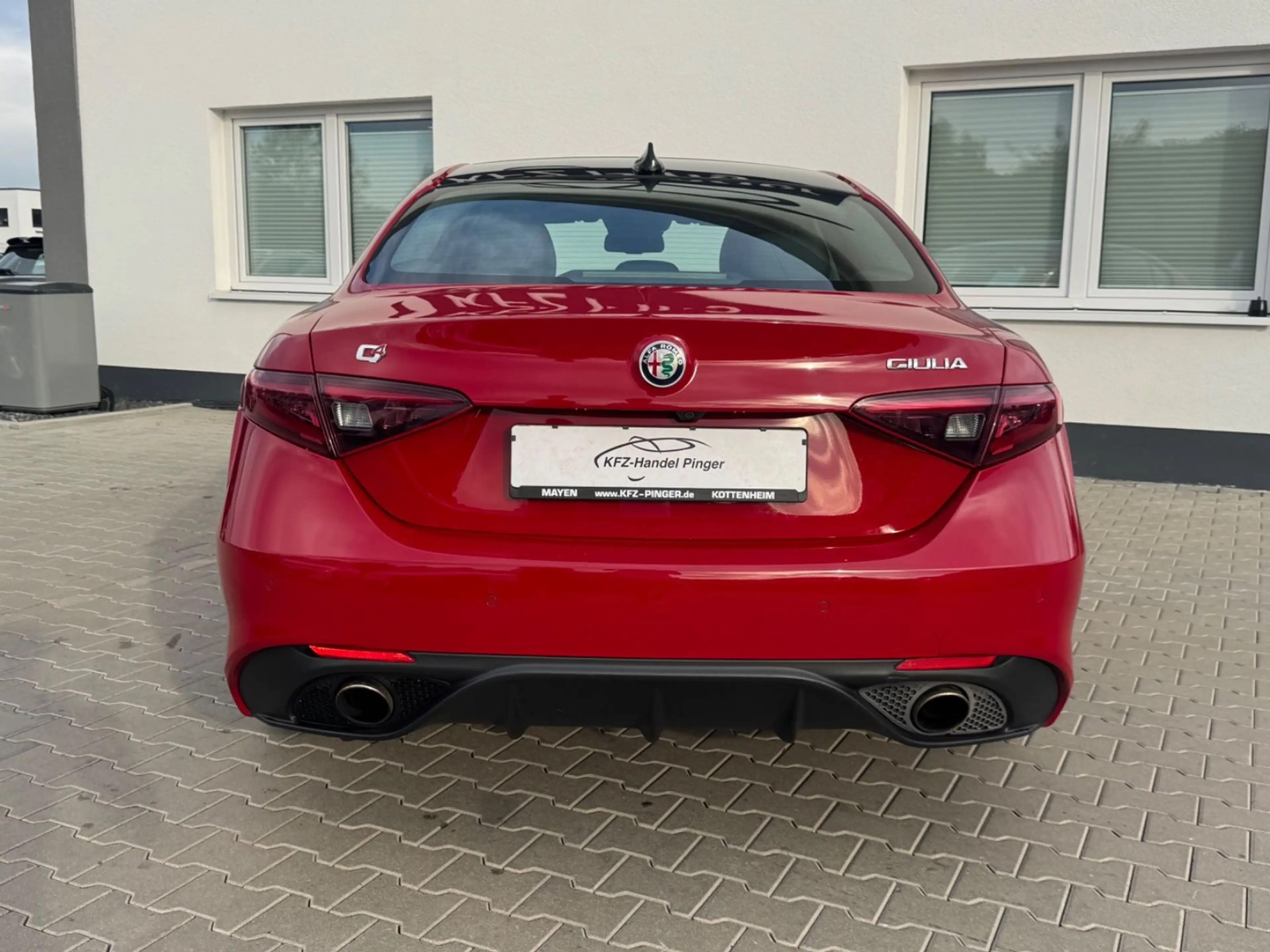 Alfa Romeo Giulia Veloce Q4 — photo 7
