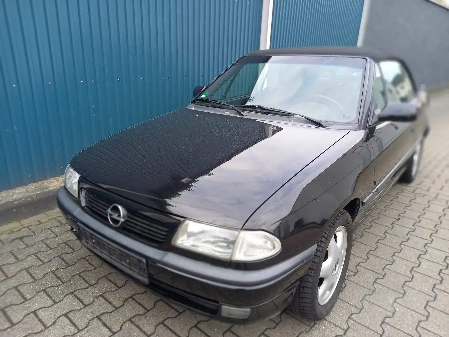 Opel Astra Bertone Cabrio 1,6 - 2