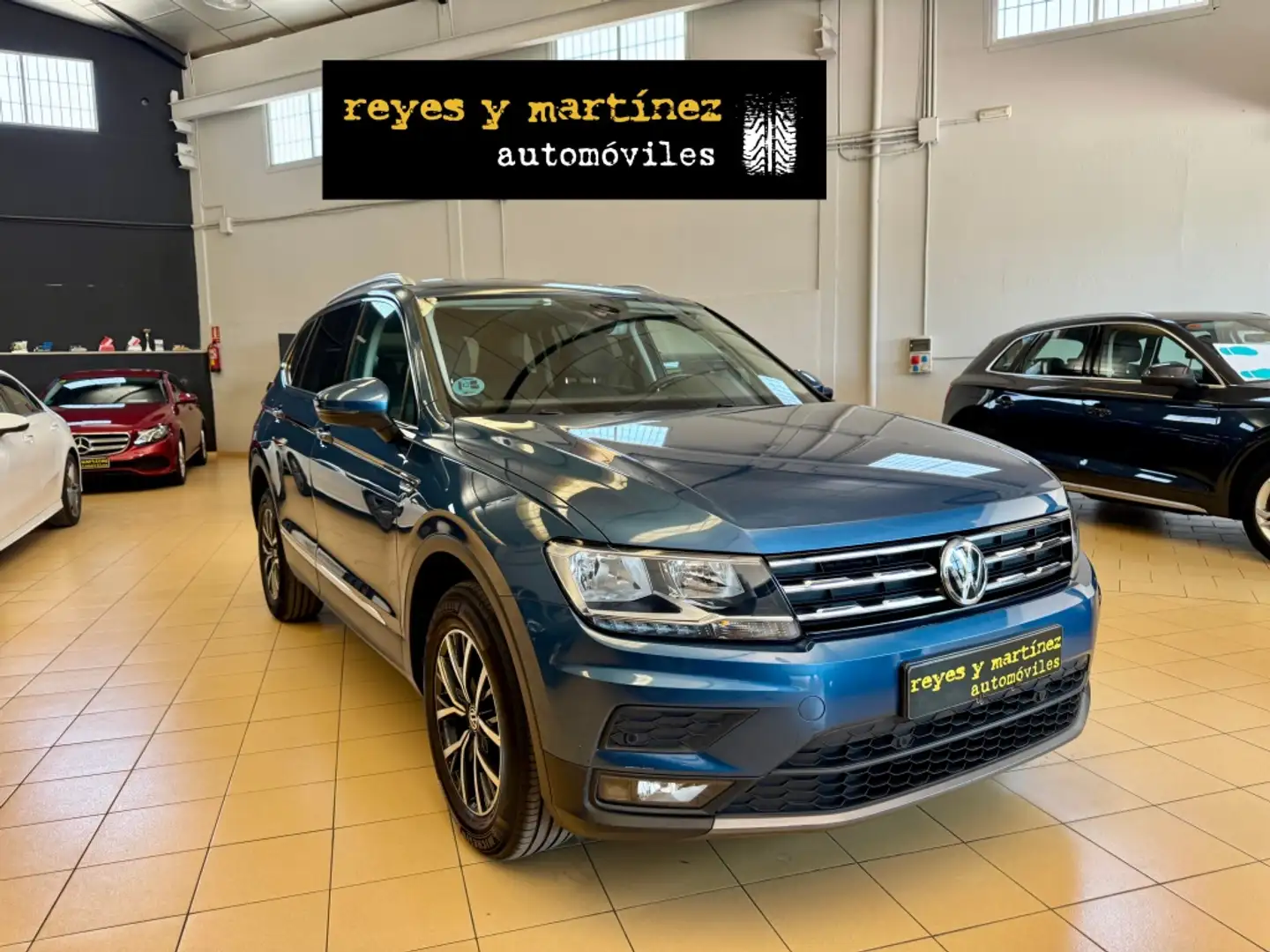 Volkswagen Tiguan Allspace 2.0TDI Advance DSG 110kW Azul - 2
