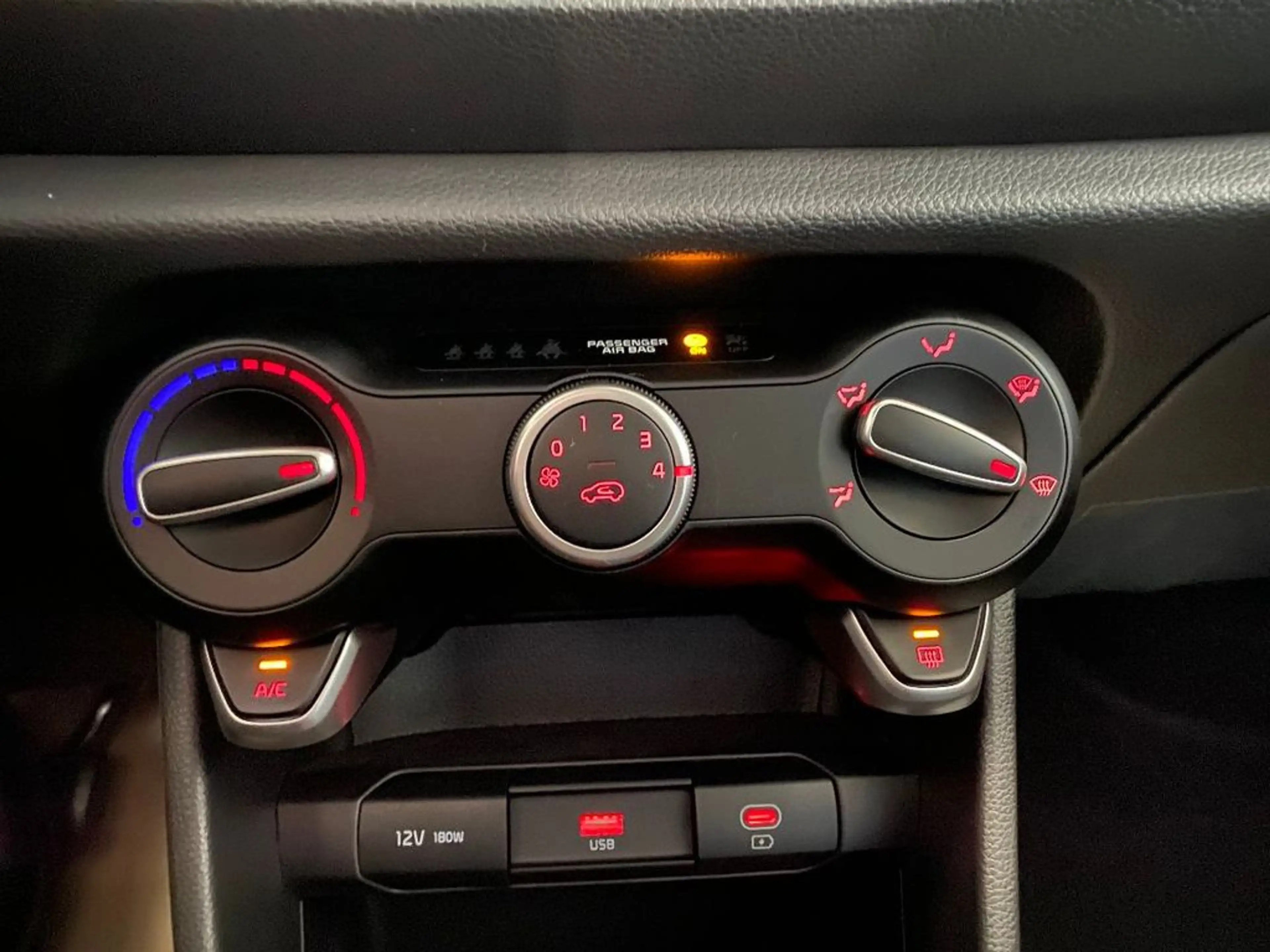 Kia Picanto 1.0 Vision NAVI - RFK - PDC - Winter Pak — photo 14