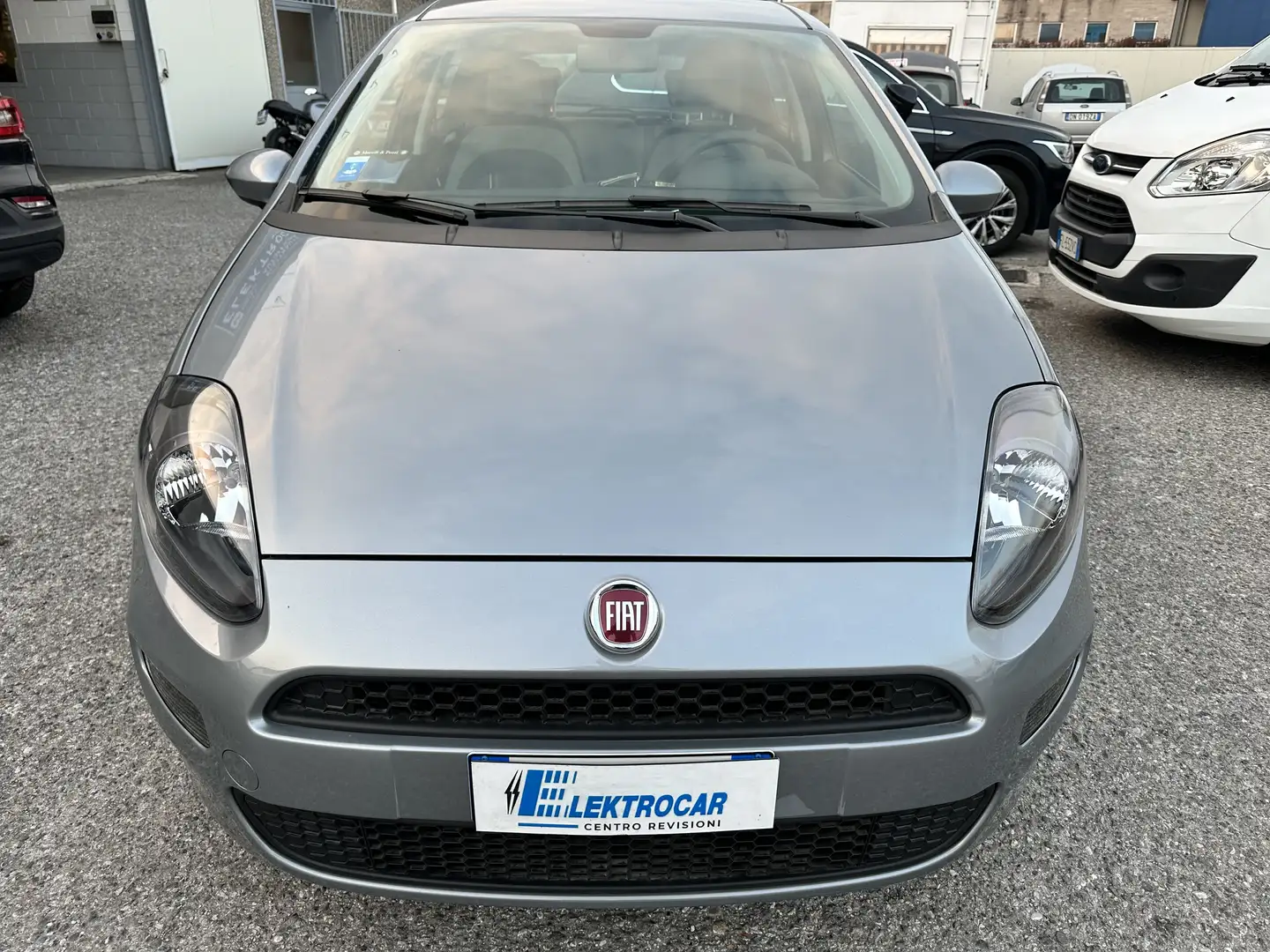 Fiat Punto 5p 1.2 Easy - 2
