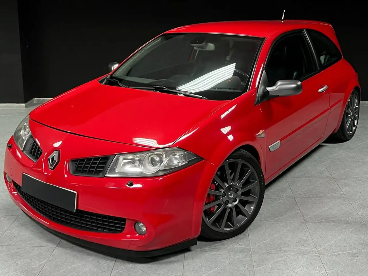 Renault Megane Citadine 3 portes — photo 2