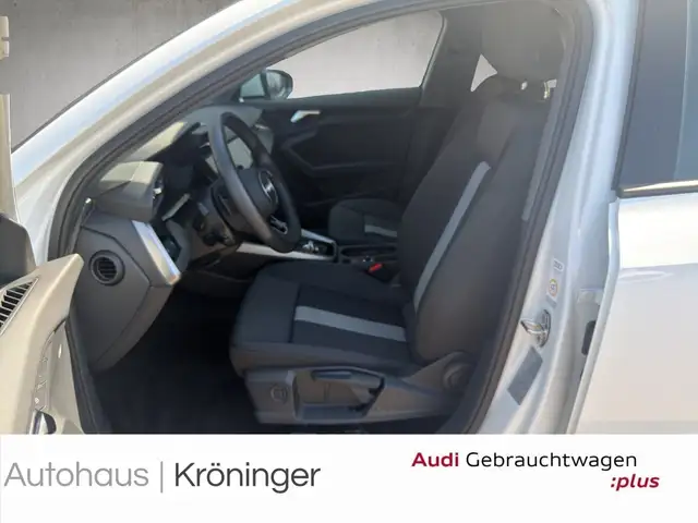 Audi A3 view 7