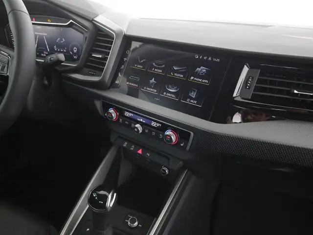 Audi A1 view 11