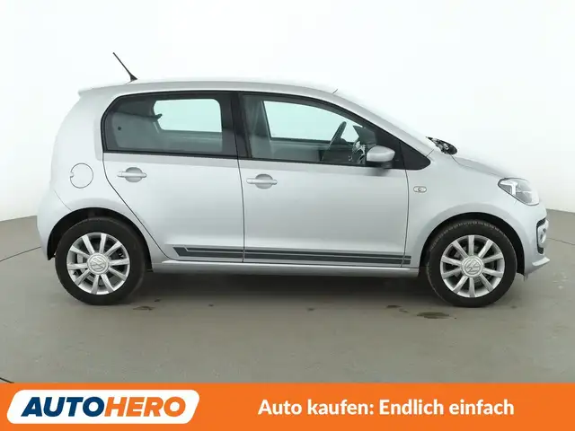Volkswagen up! view 7