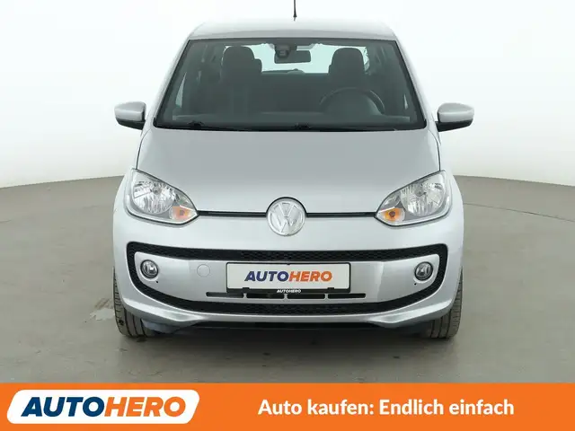 Volkswagen up! view 9
