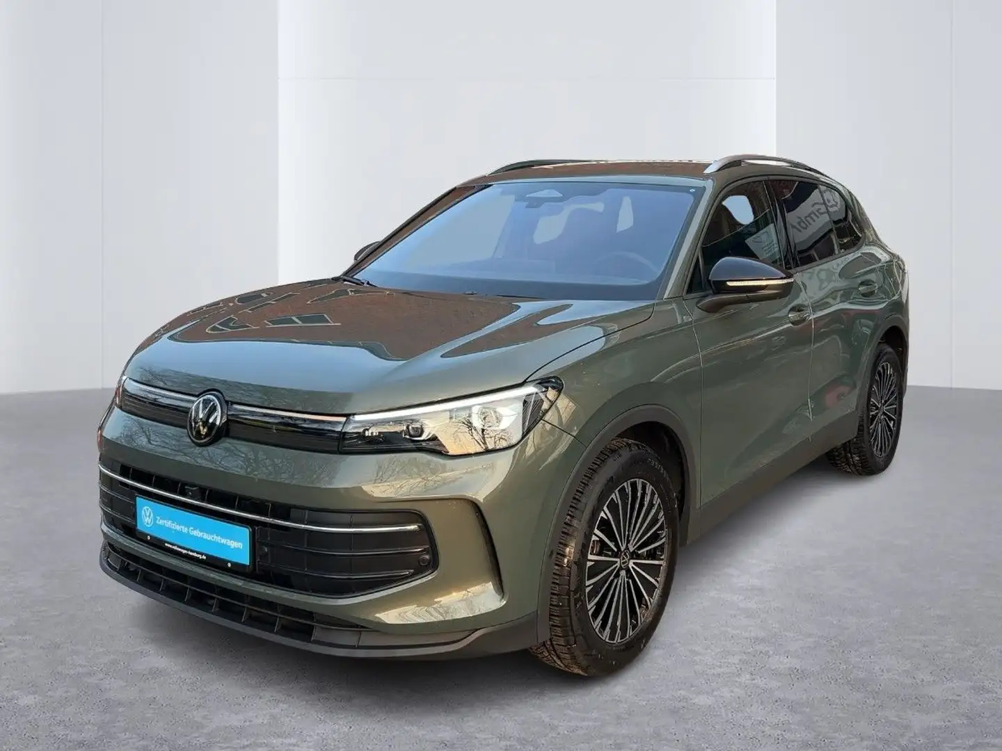 Volkswagen Tiguan 1.5 eTSI Goal DSG LED AHK Standhzg 360° Grün - 2