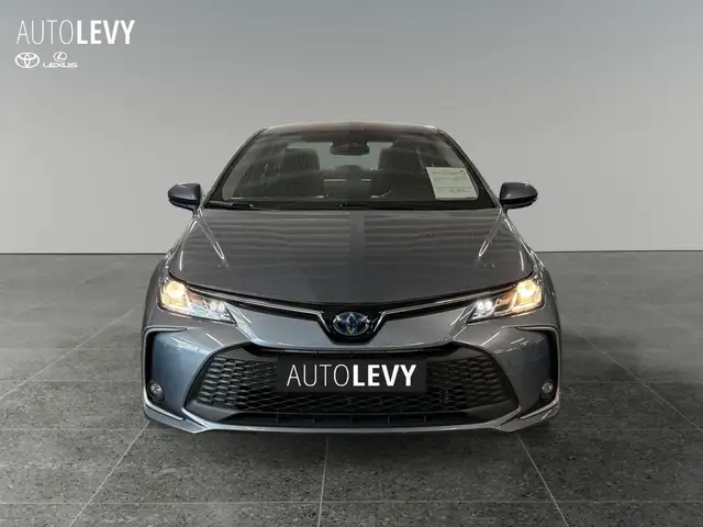 Toyota Corolla view 9