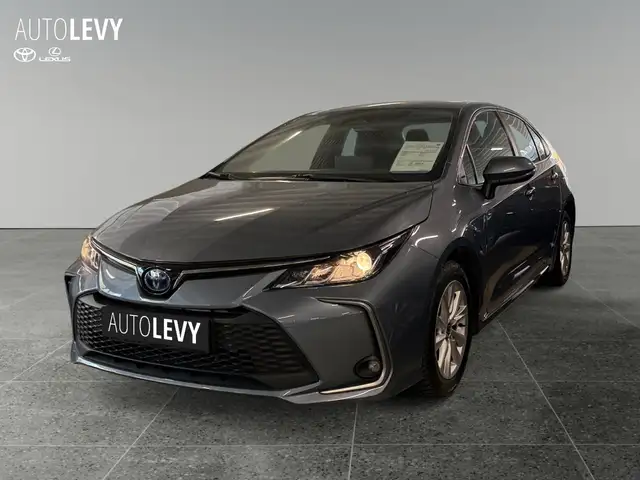 Toyota Corolla view 2
