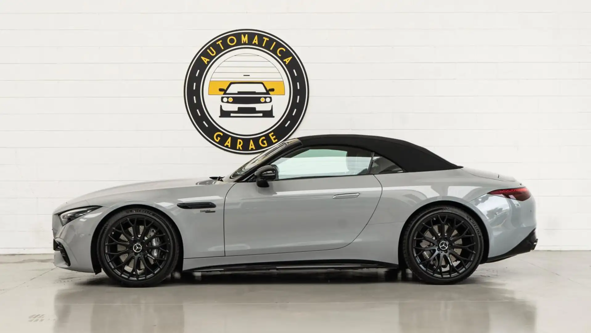 Mercedes-Benz SL 43 AMG Premium Plus IVA UNIPRO FULL OPT. Gris - 2