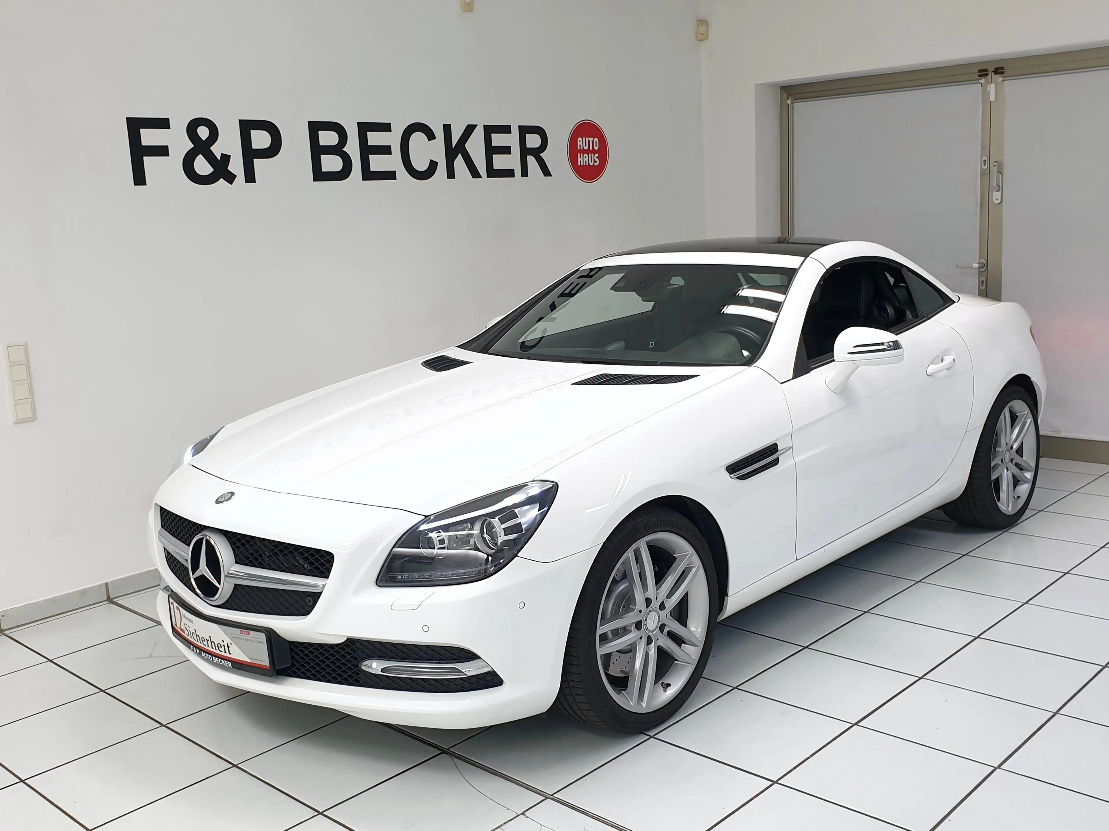 Mercedes-Benz SLK 200 SLK 200 7G-TRONIC 1.Hand Scheckheft — photo 2