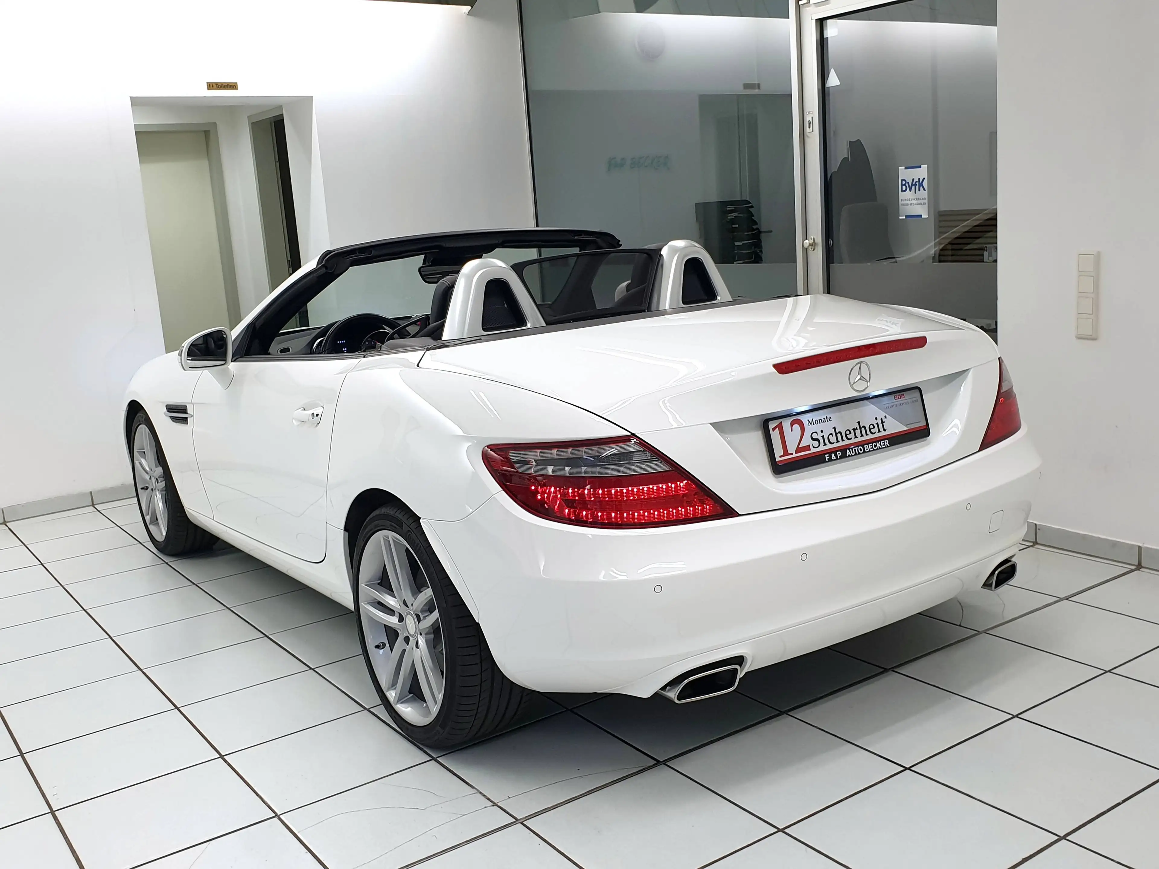 Mercedes-Benz SLK 200 SLK 200 7G-TRONIC 1.Hand Scheckheft — photo 8