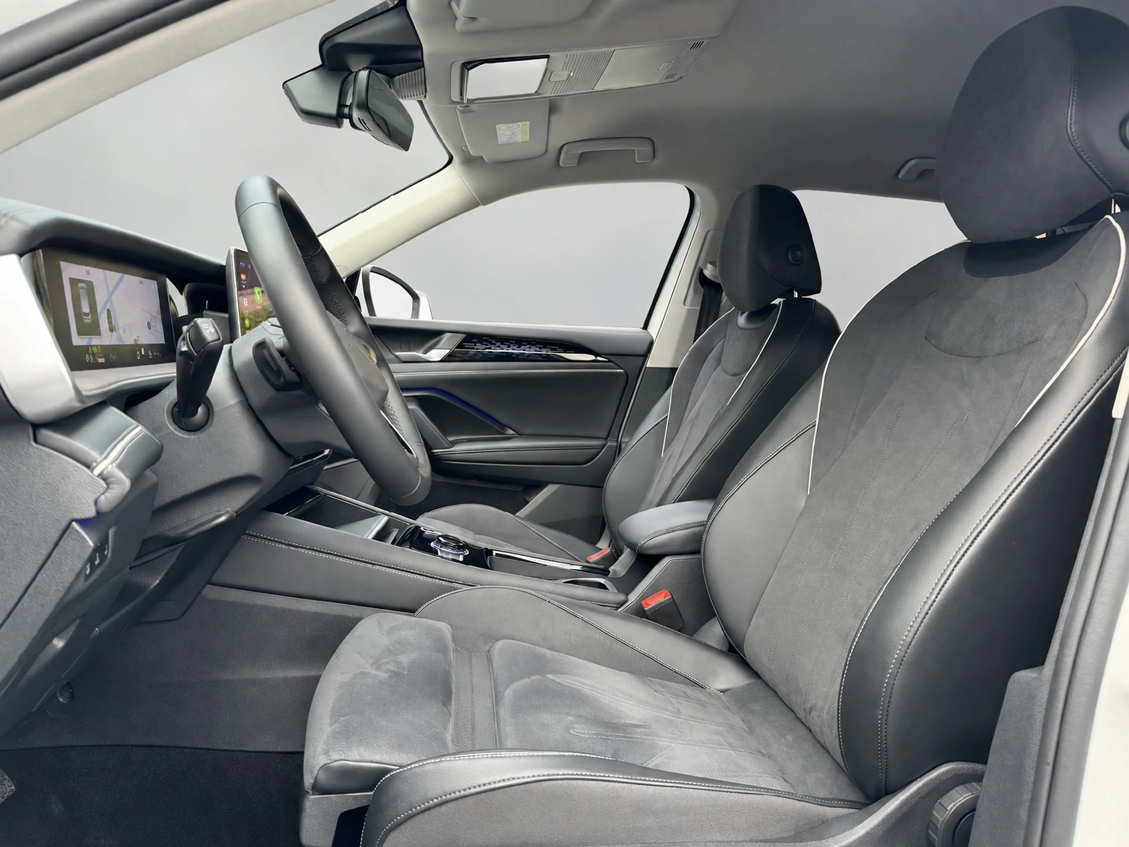 Volkswagen Tayron 1.5 TSI eHybrid 204PK DSG HYBRID ELEGANCE 360°CAME — photo 17