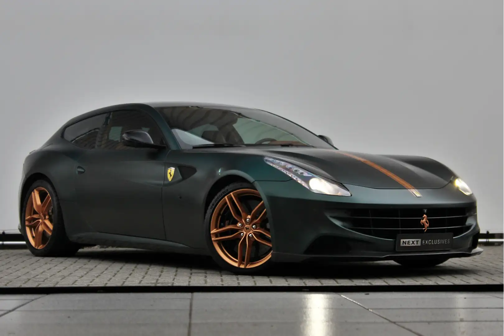 Ferrari FF 6.3 V12 HELE LIFT | Novitec | Passenger  Display | Grün - 2