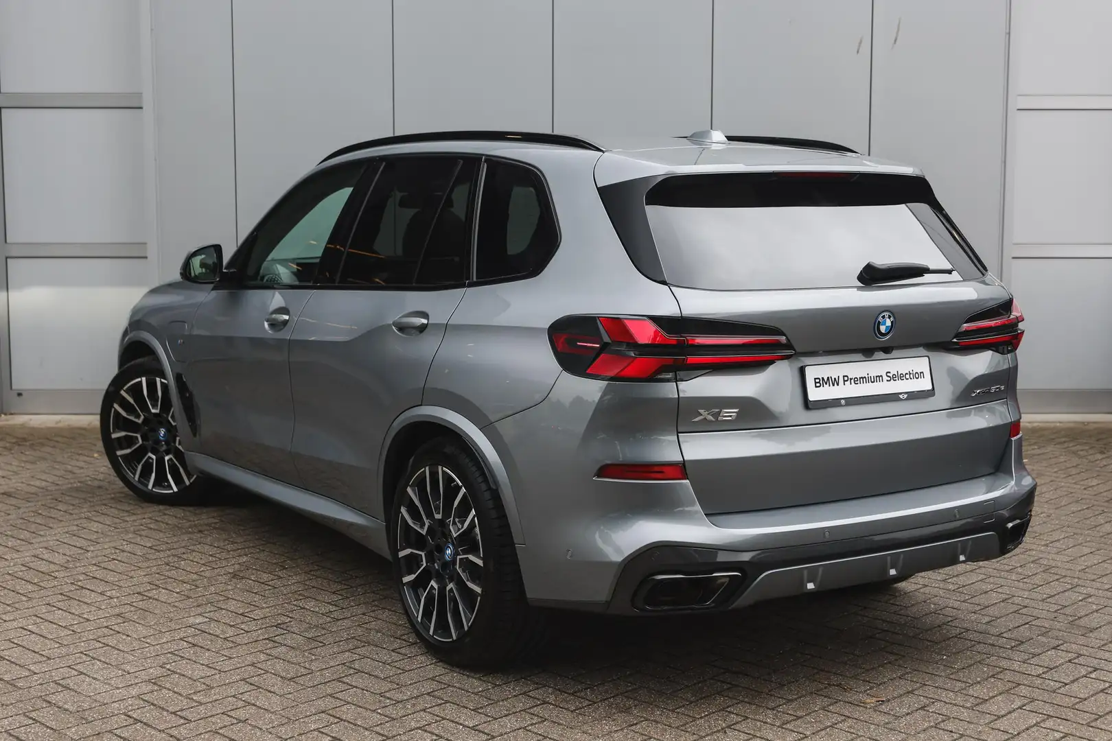 BMW X5 xDrive50e High Executive M Sport Automaat / Panora Grijs - 2