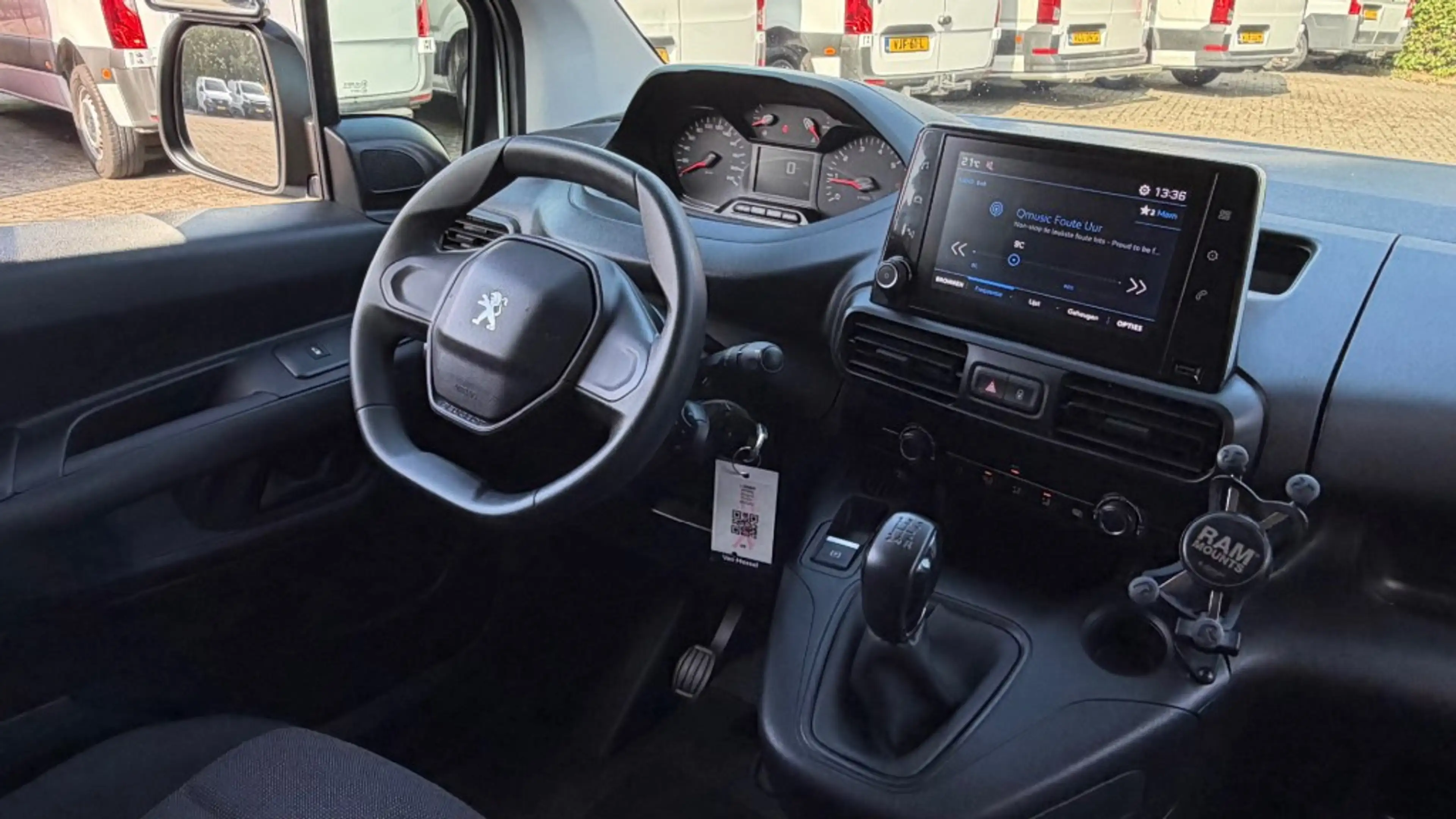Peugeot Partner 1.5 BLEUHDI 75KW 102PK EURO 6 DISTRIBUTIERIEM VERN — photo 8