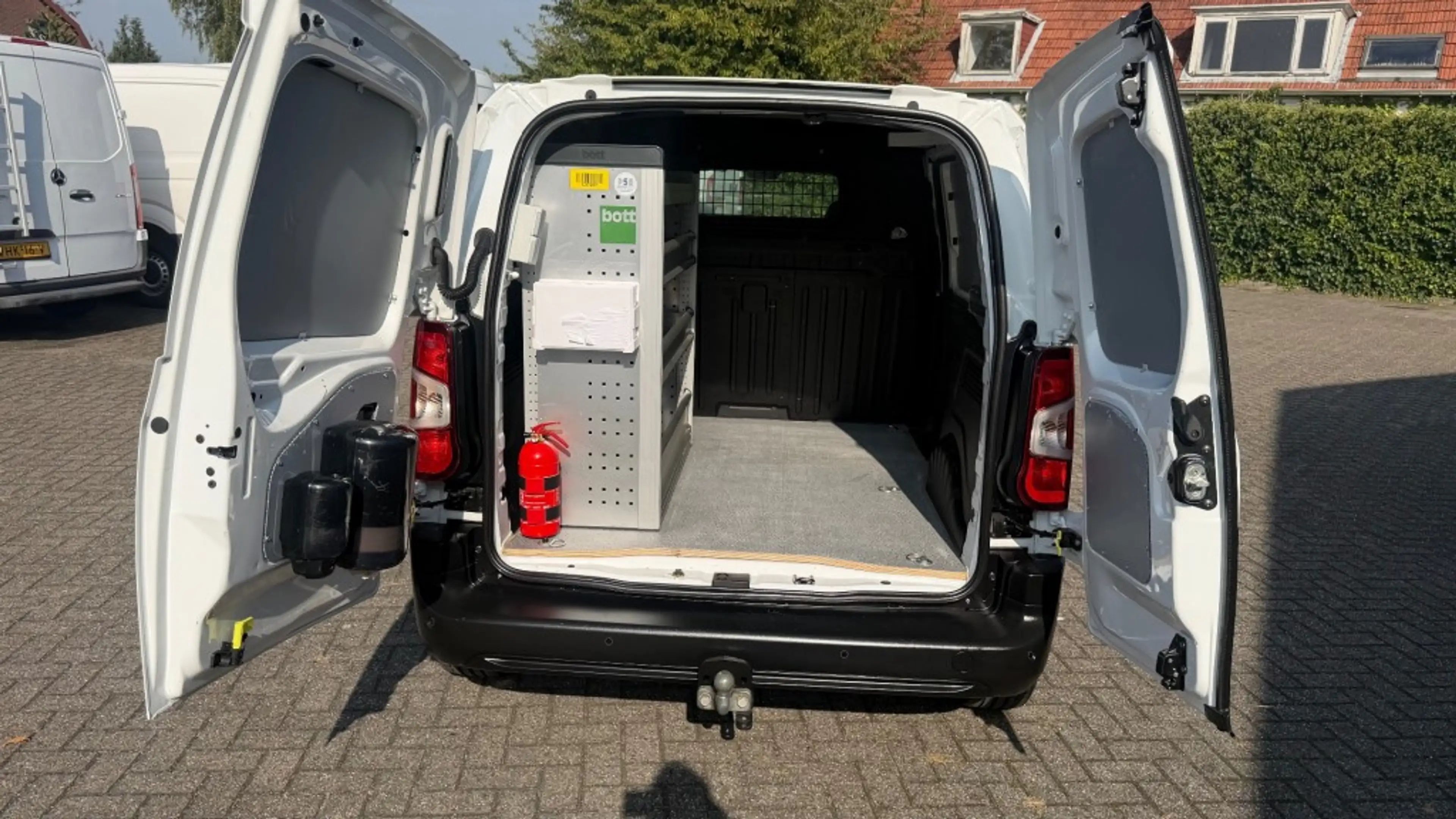 Peugeot Partner 1.5 BLEUHDI 75KW 102PK EURO 6 DISTRIBUTIERIEM VERN — photo 11