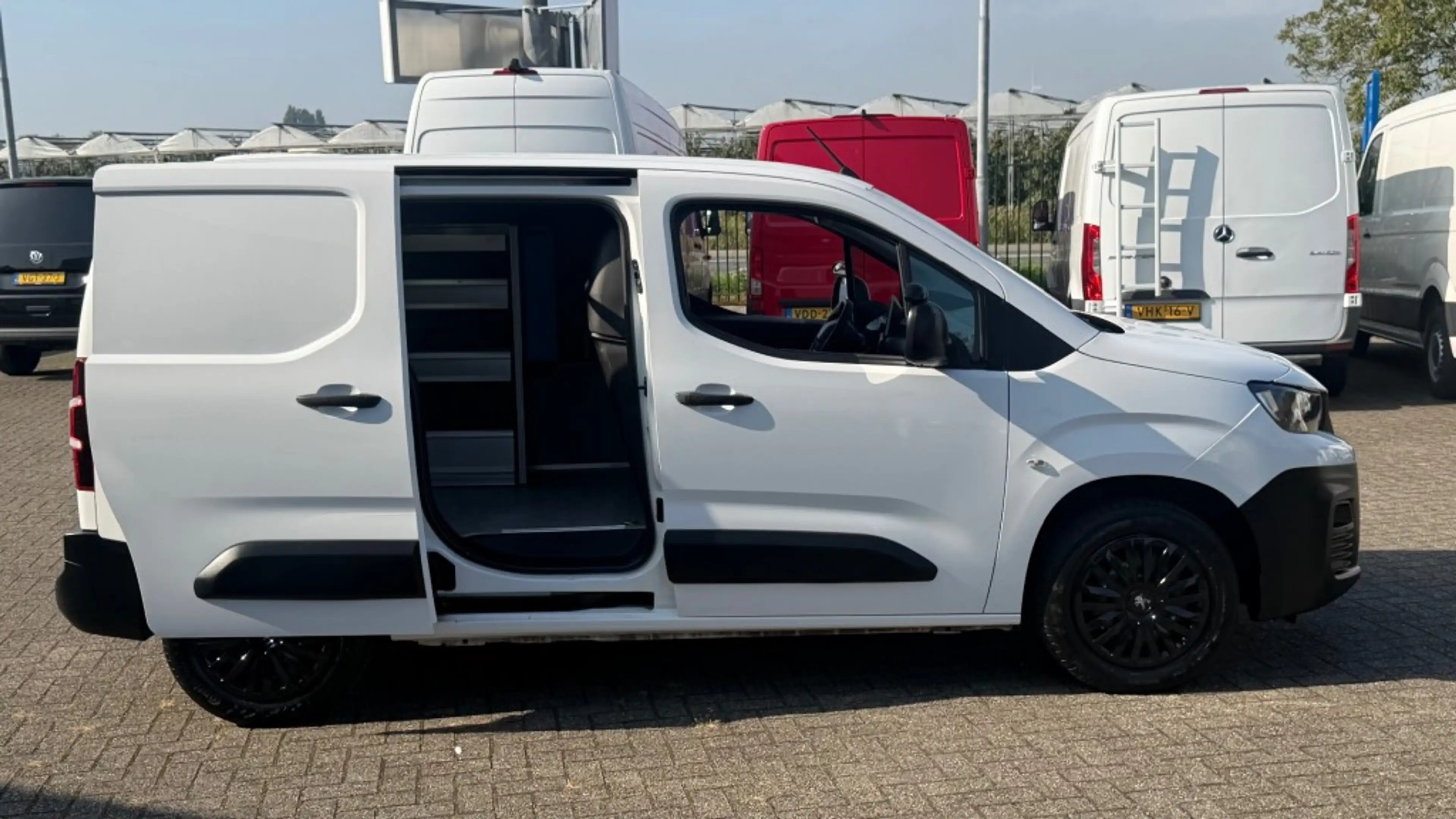 Peugeot Partner 1.5 BLEUHDI 75KW 102PK EURO 6 DISTRIBUTIERIEM VERN — photo 5