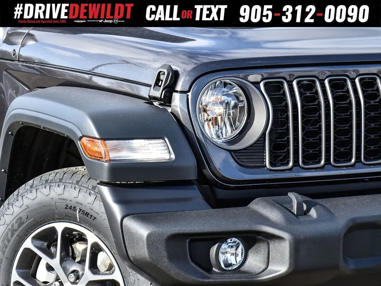 Jeep Wrangler снимка Jeep Wrangler