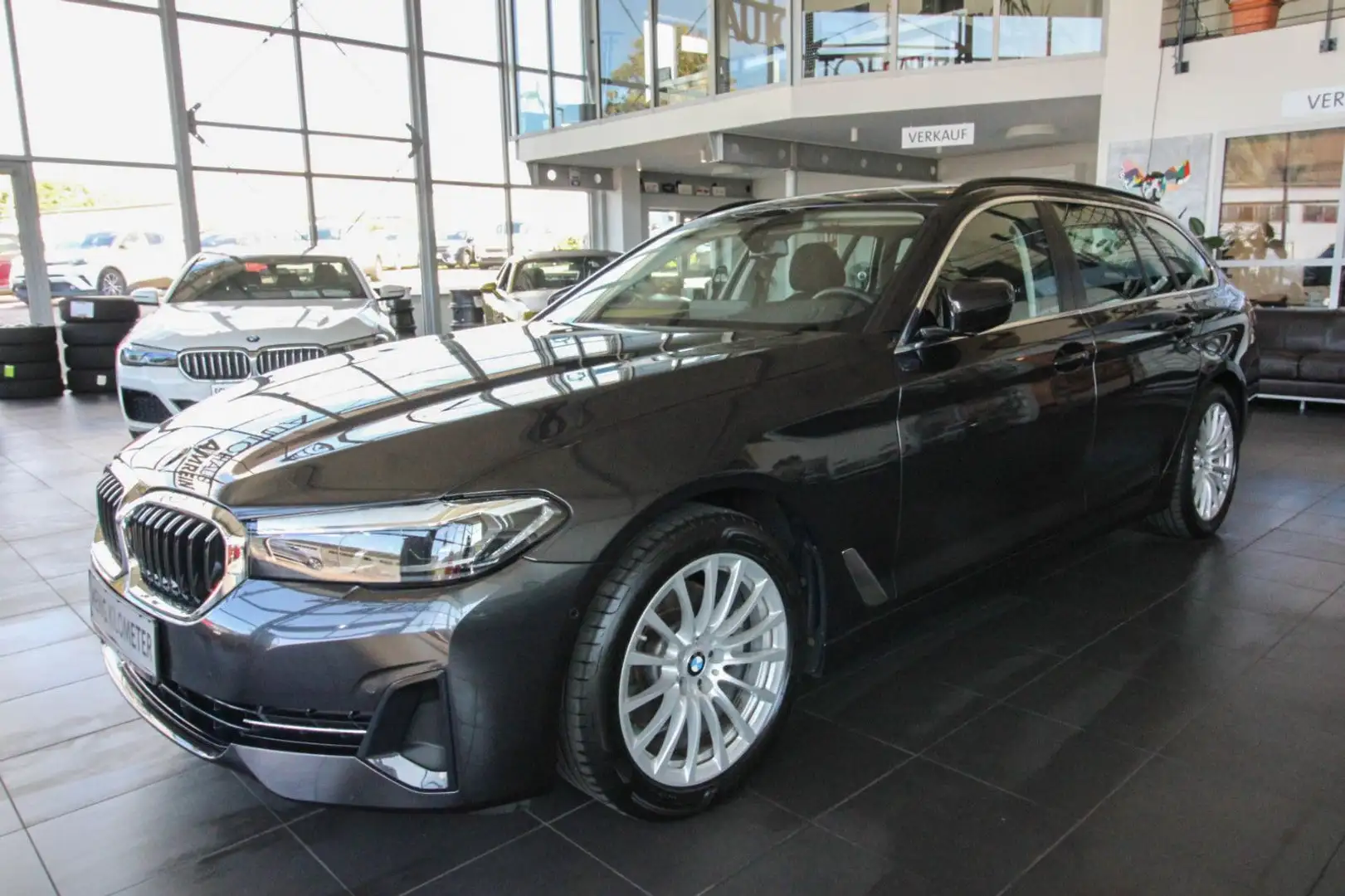 BMW 520 d Touring/Business/Driving/Live Cockpit/HUD Gris - 1