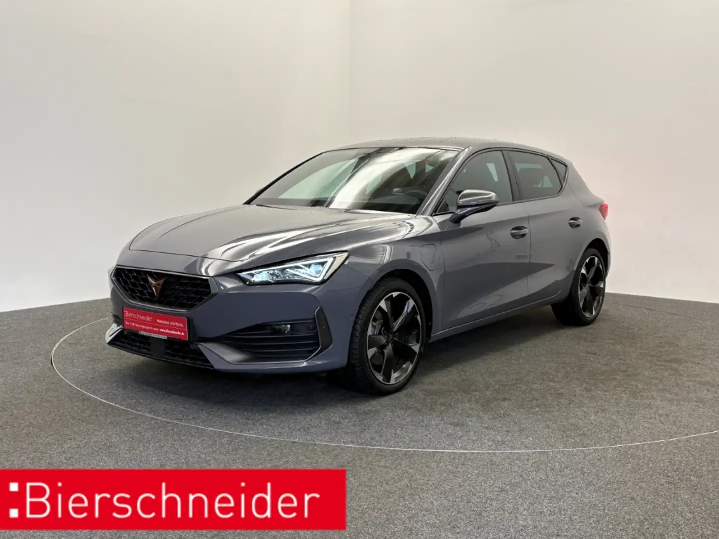 CUPRA Leon 1.4 e-Hybrid DSG DIGITAL COCKPIT LED PANO NAVI PDC Grau - 1
