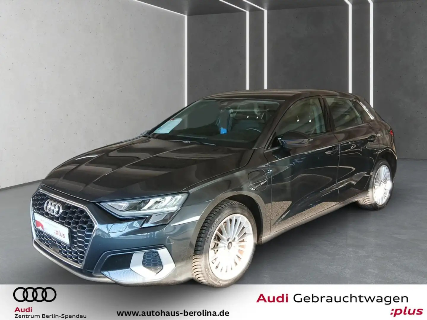 Audi A3 40 TFSI e Adv. S tronic *Virt.C+* Grau - 2
