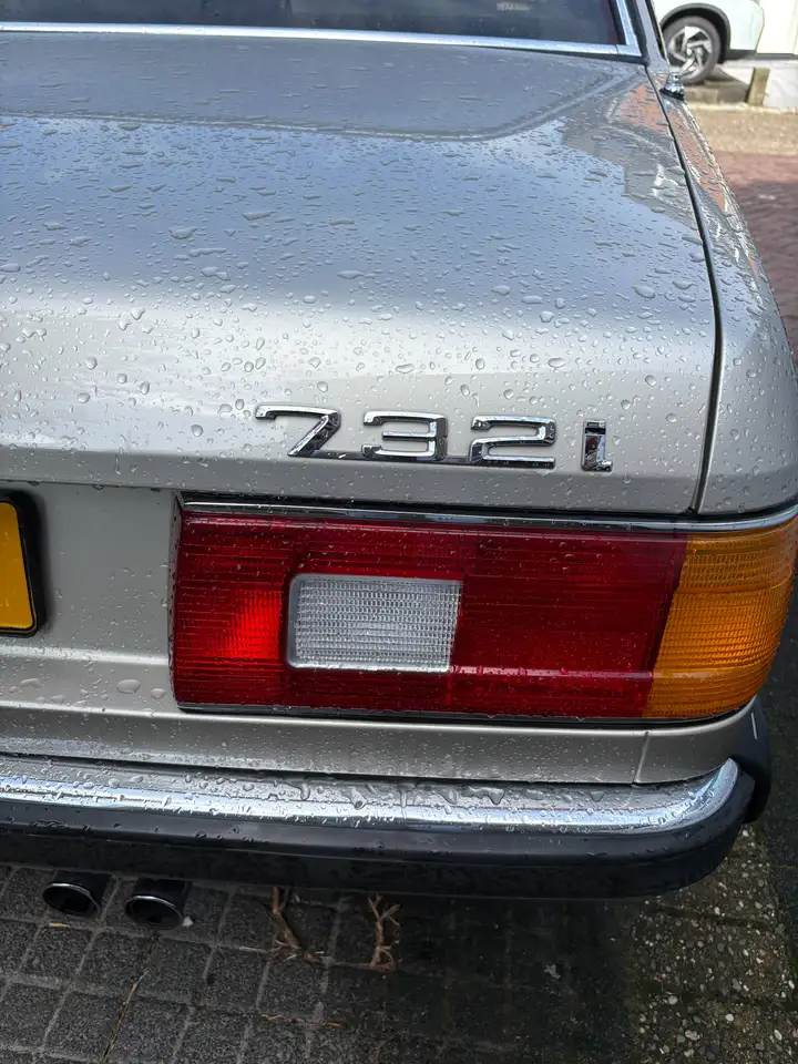 BMW 732 i, foto 9