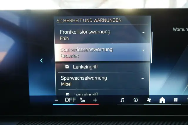 BMW 330 e xDrive *M-Paket Pro/AHK/Paket Care/DA-Prof/360°/Adapt. LED* Ansicht 24