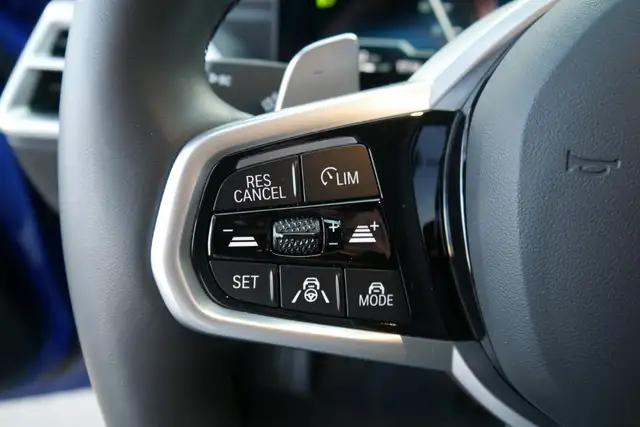 BMW 330 e xDrive *M-Paket Pro/AHK/Paket Care/DA-Prof/360°/Adapt. LED* Ansicht 16