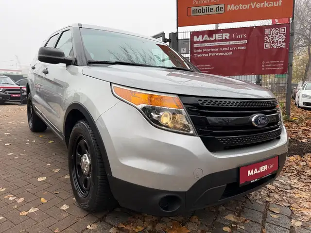 Ford Explorer Police Interceptor 4x4 AUTOMATIK