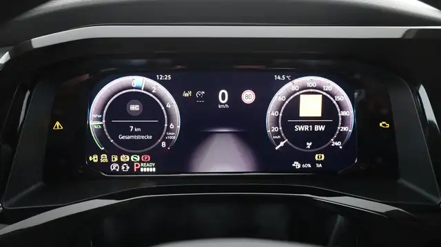 Volkswagen T7 Multivan VW T7 Multivan Edition eHybrid 180 kW 4MOTION Ansicht 13
