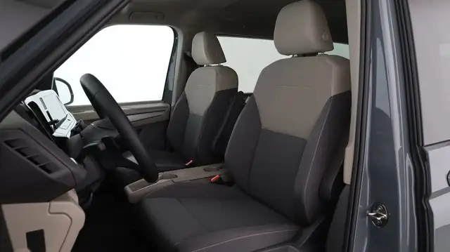 Volkswagen T7 Multivan VW T7 Multivan Edition eHybrid 180 kW 4MOTION Ansicht 9