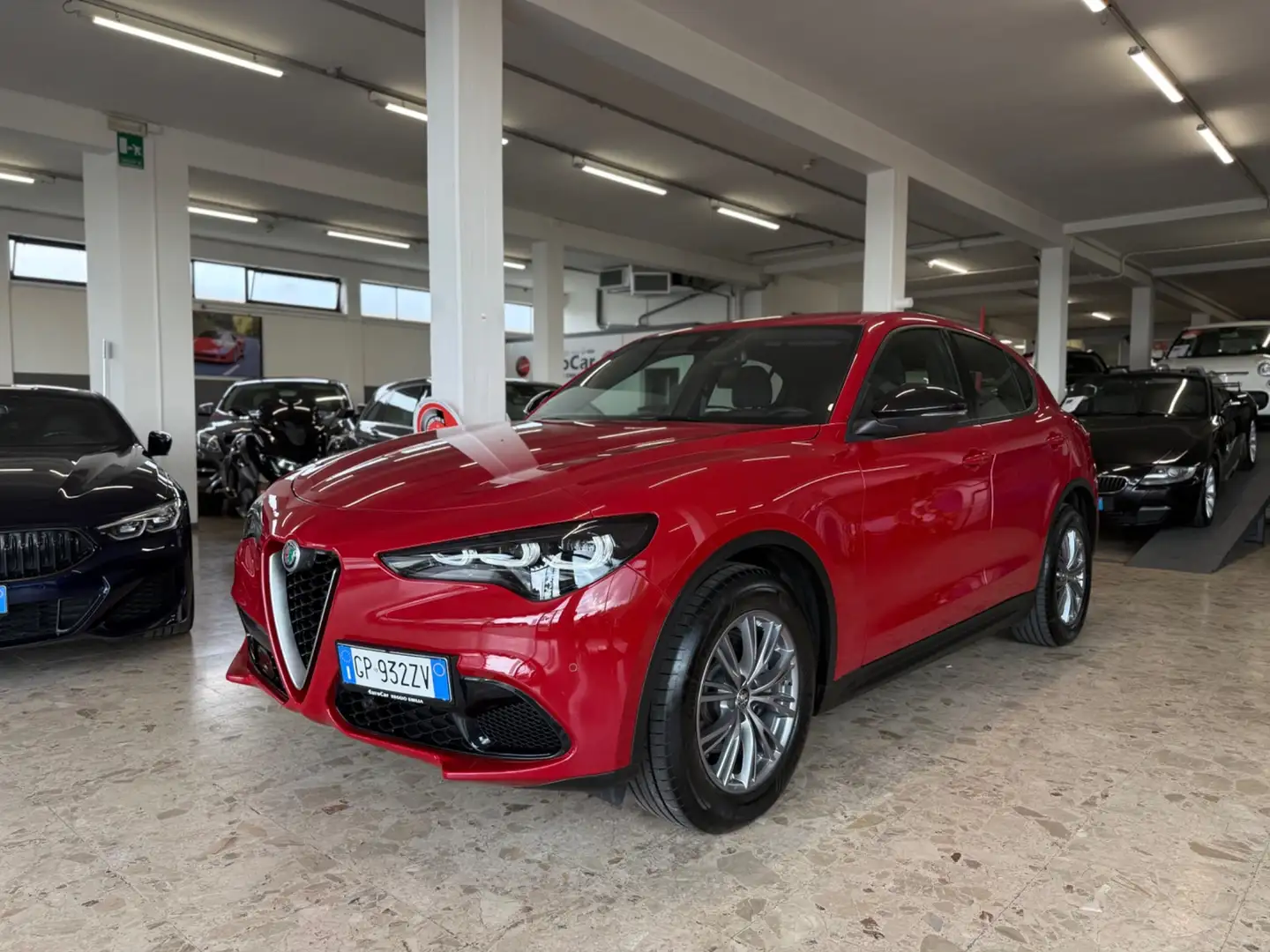 Alfa Romeo Stelvio 2.2 Turbodiesel 160 CV AT8 RWD Super Červená - 1