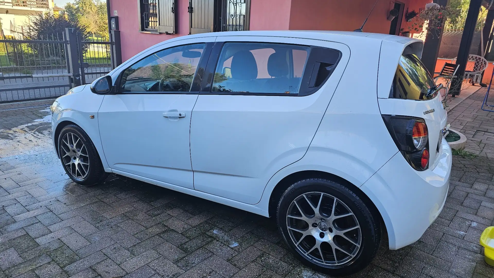 Chevrolet Aveo 1.2 LS Gpl 86cv 5p - 1