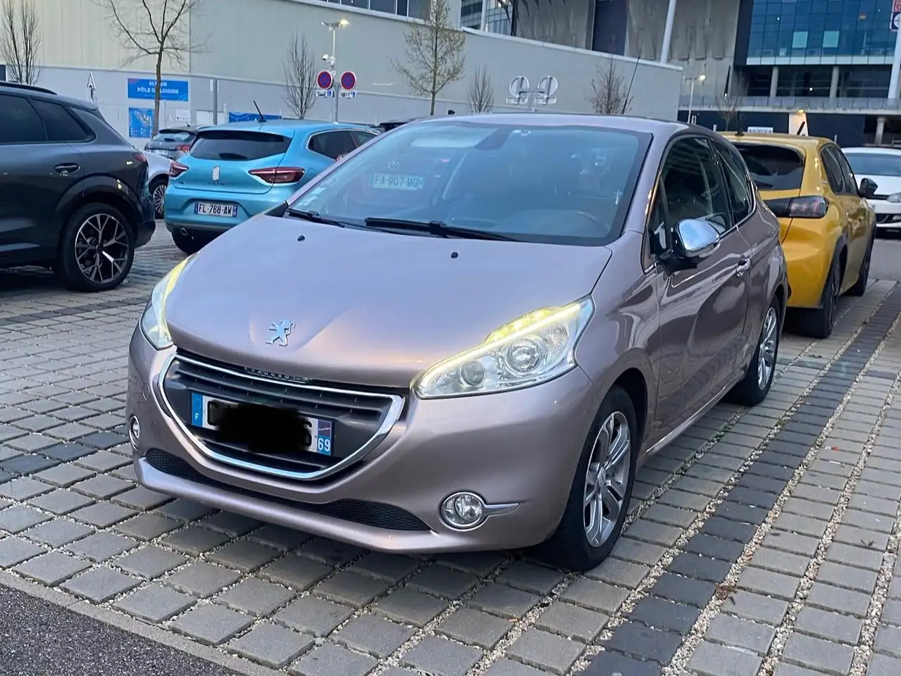 Peugeot 208 1.2 VTi 82ch BVM5 Allure